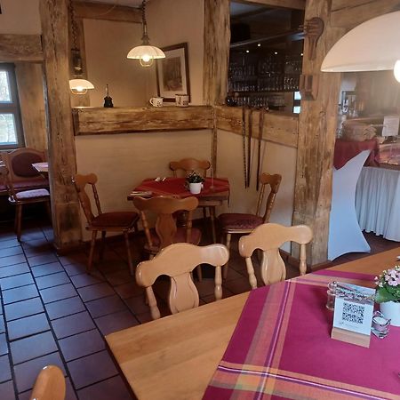 Up Hus Hotel Neuruppin Eksteriør billede