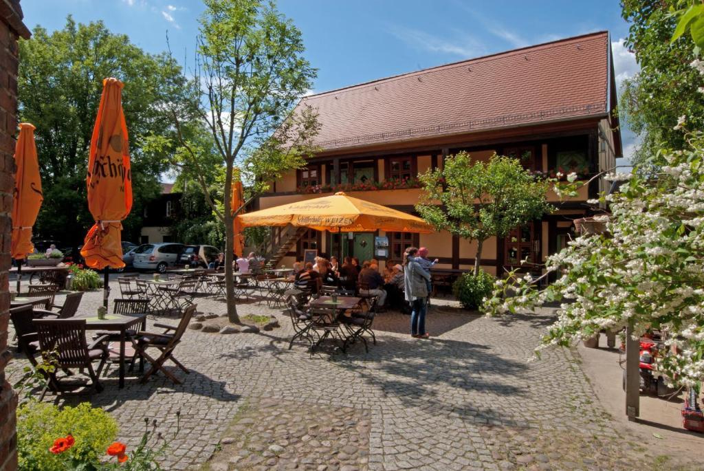 Up Hus Hotel Neuruppin Eksteriør billede